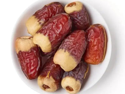 Quality: Selecting the Finest Dry Fruits in Pakistan