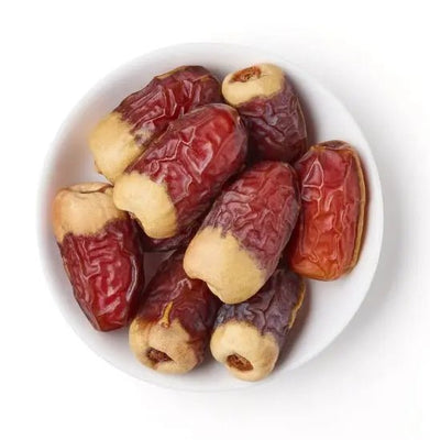 Quality: Selecting the Finest Dry Fruits in Pakistan