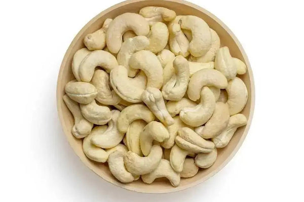 The Benefits of Eating Raw Cashews: A Comprehensive Guide