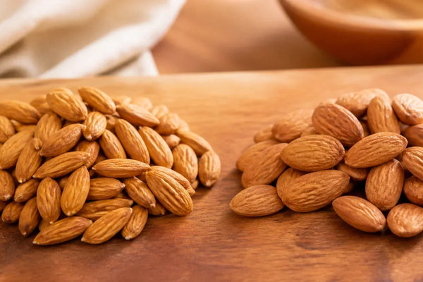 Mamra Almonds vs California Almonds in Pakistan: Which Should You Buy?